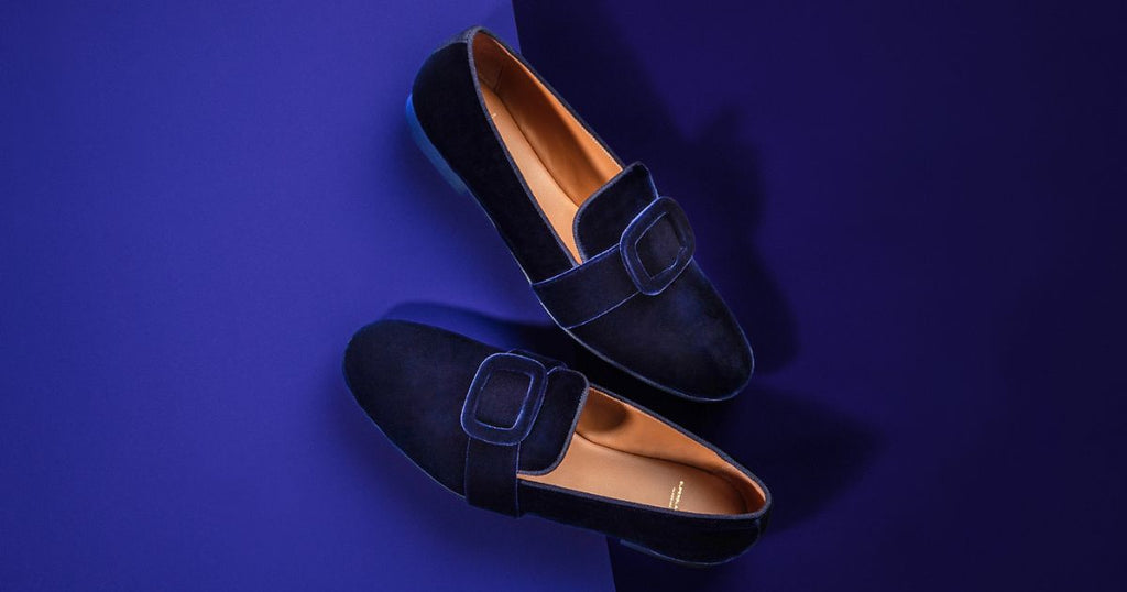 Velvet Shoes For Men: Tips to Wear Them With Style SUPERGLAMOUROUS Velvet Shoes For Men: Tips to Wear Them With Style SUPERGLAMOUROUS