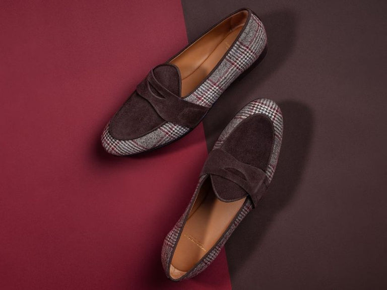 How to pair men's shoes and cufflinks