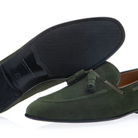 Bottom sole view of the Superglamourous Philippe-R musk green loafer, highlighting the craftsmanship of the outsole and heel | Image 2