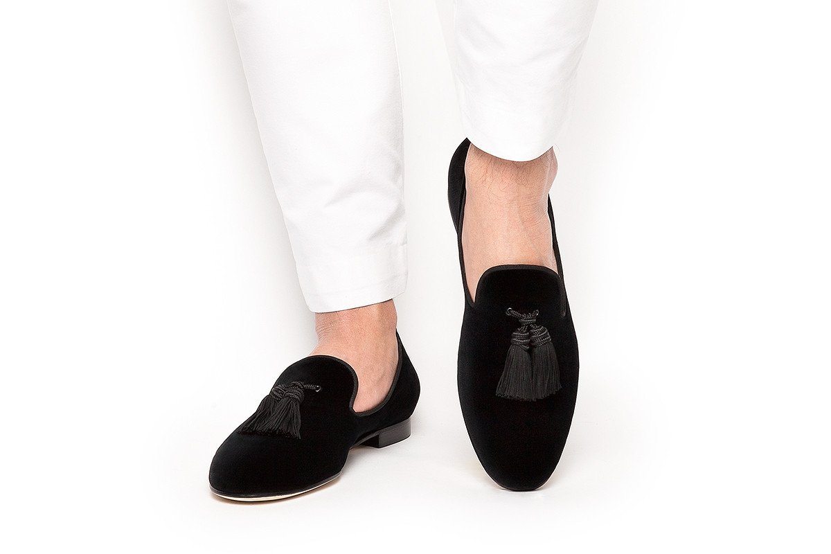 SUPERGLAMOUROUS Louis Men's Shoes Black Silk Patent Leather Tassel Sli –  AmbrogioShoes